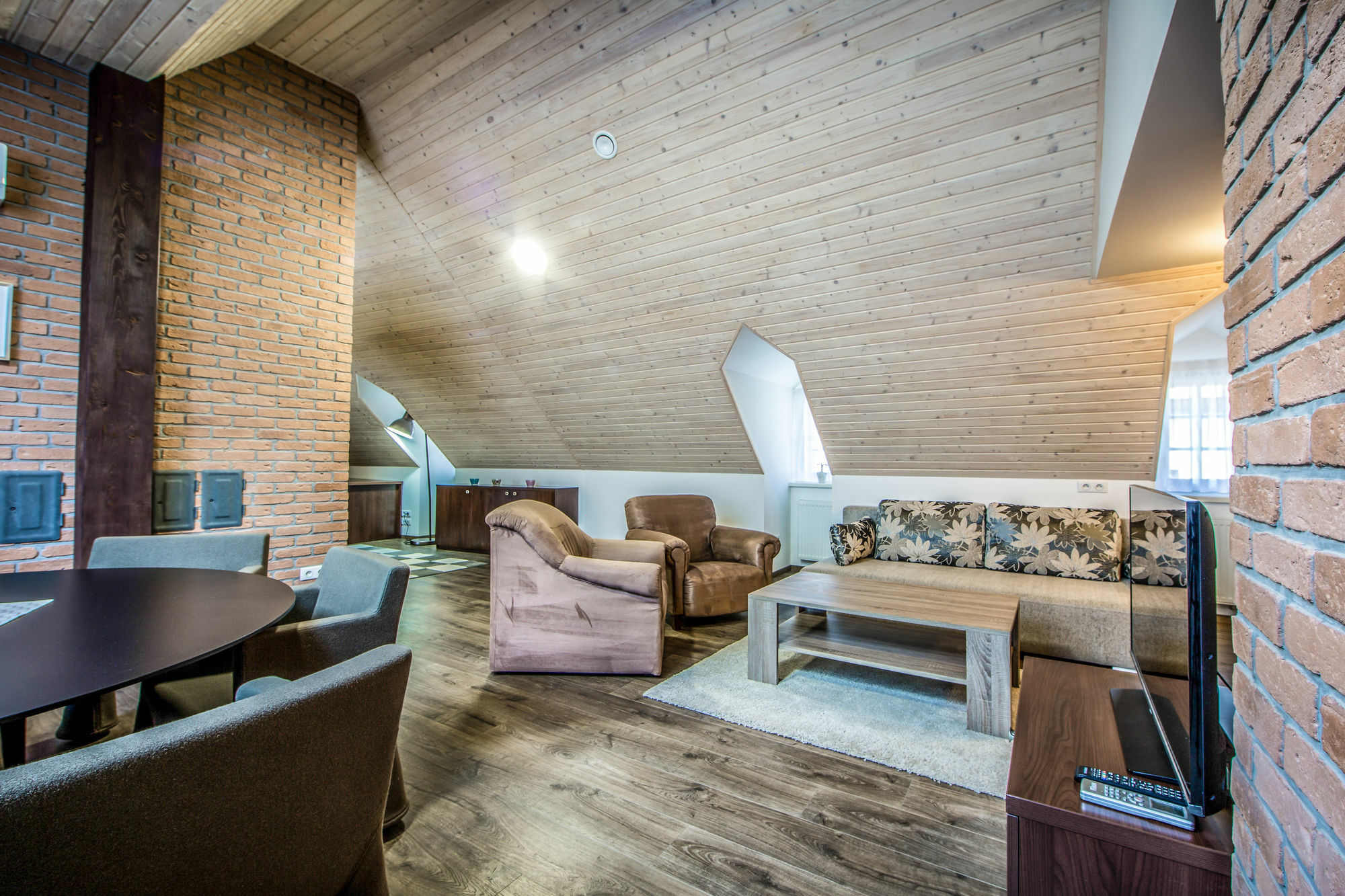 Aplend City Bastova 1 Pressburg Exterior foto